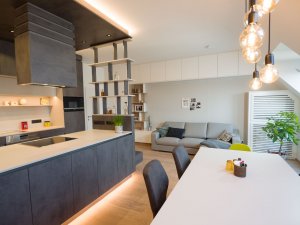 Re-Design Apartment Küche modern dunkelgrau